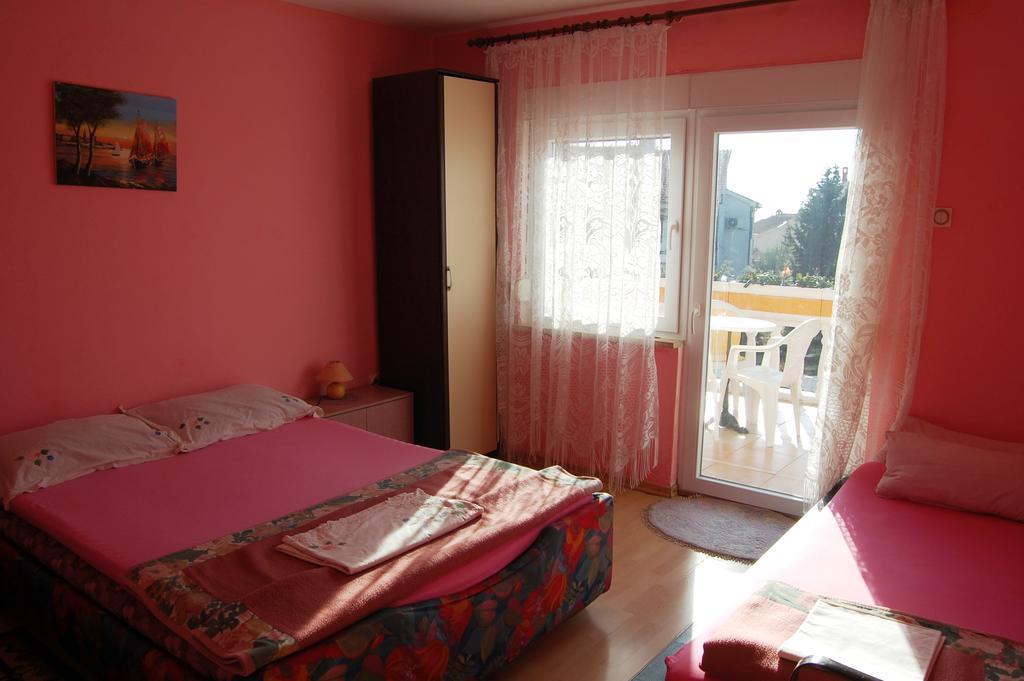 Apartments Setka Krk Town Habitación foto